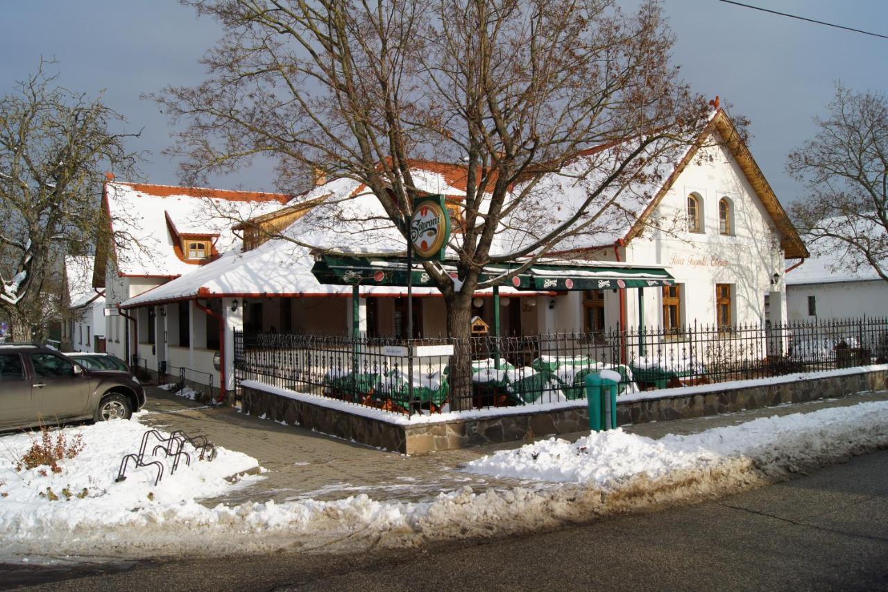 Racz Fogado Guest house *